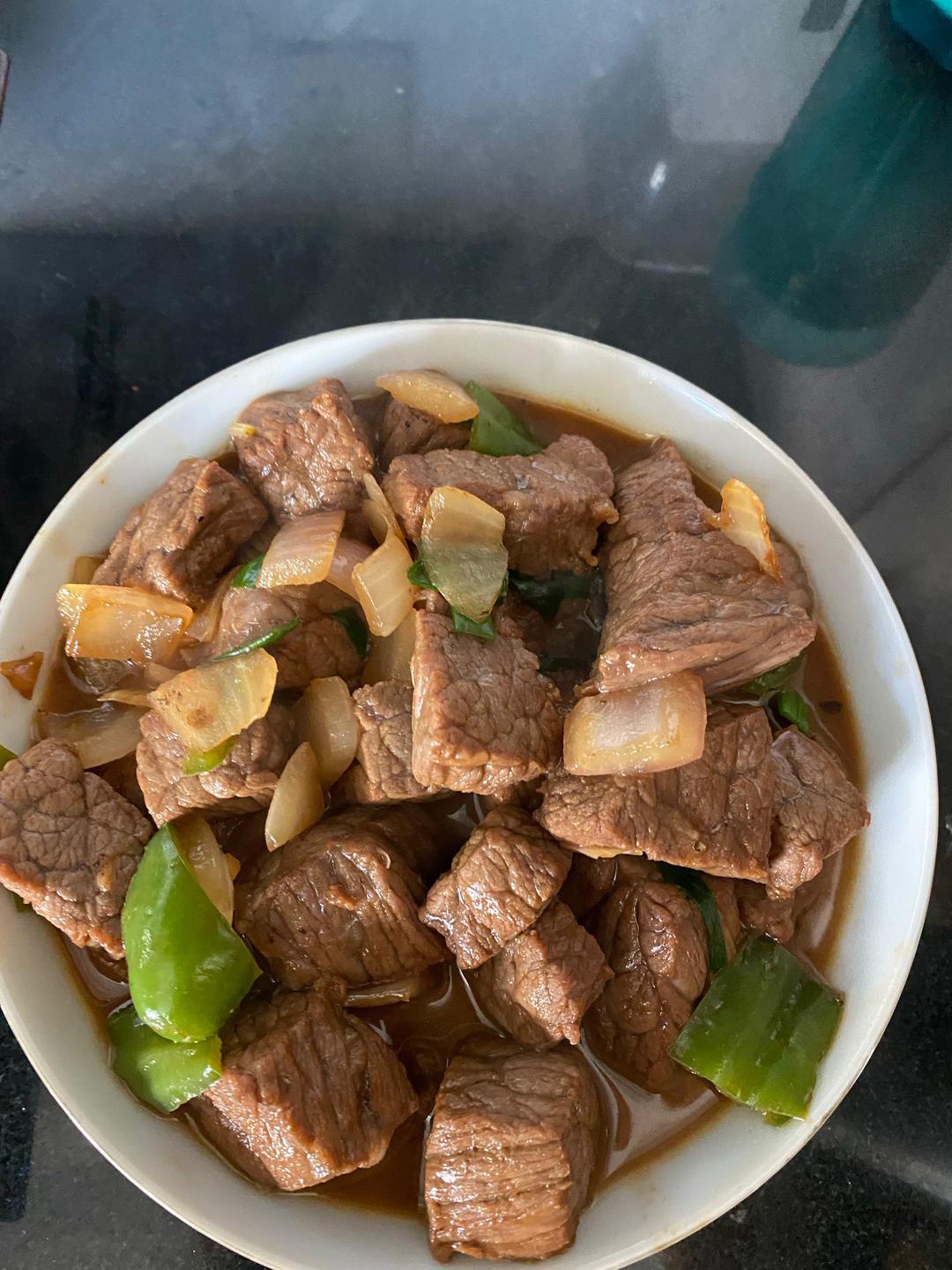 黑胡椒牛肉粒