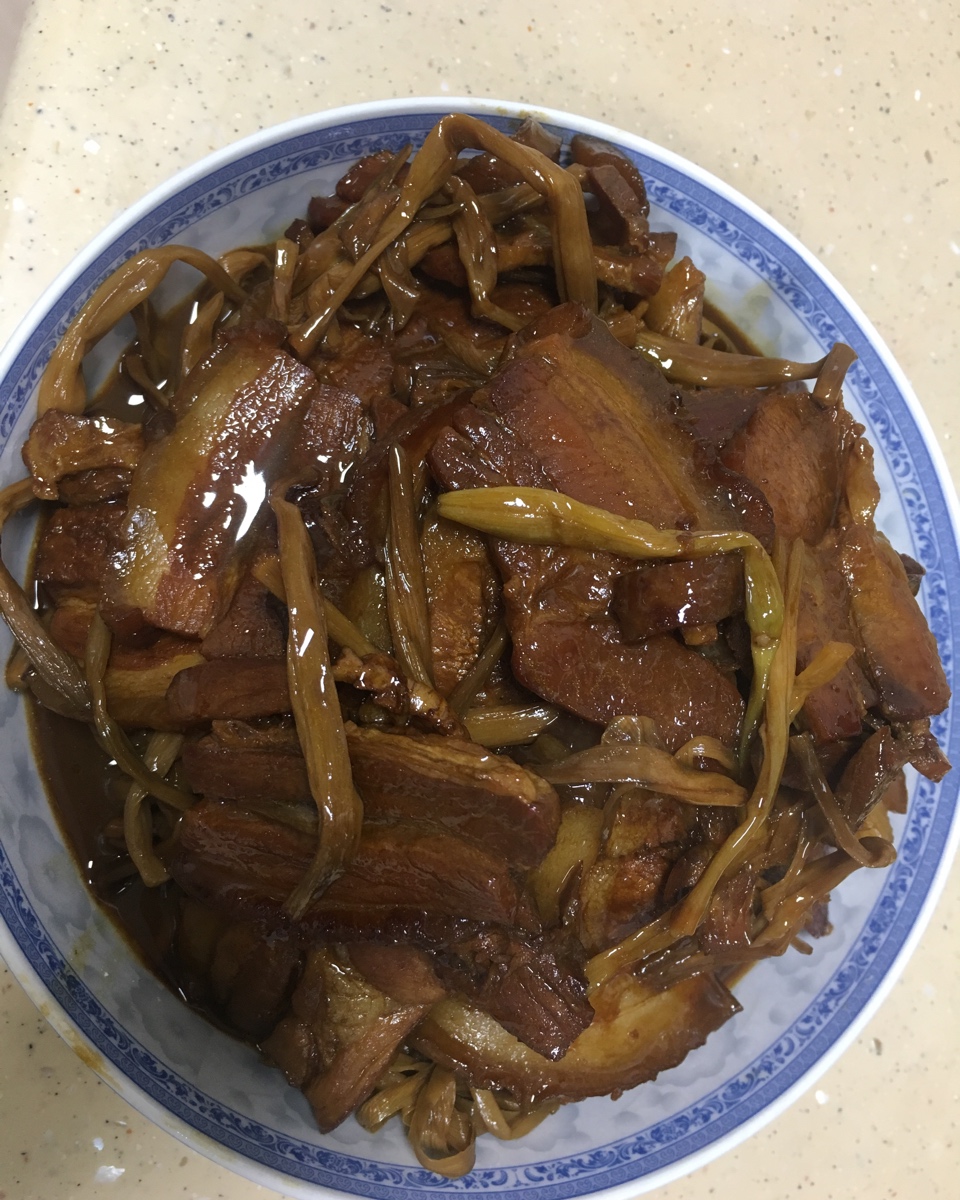 黄花菜烧肉