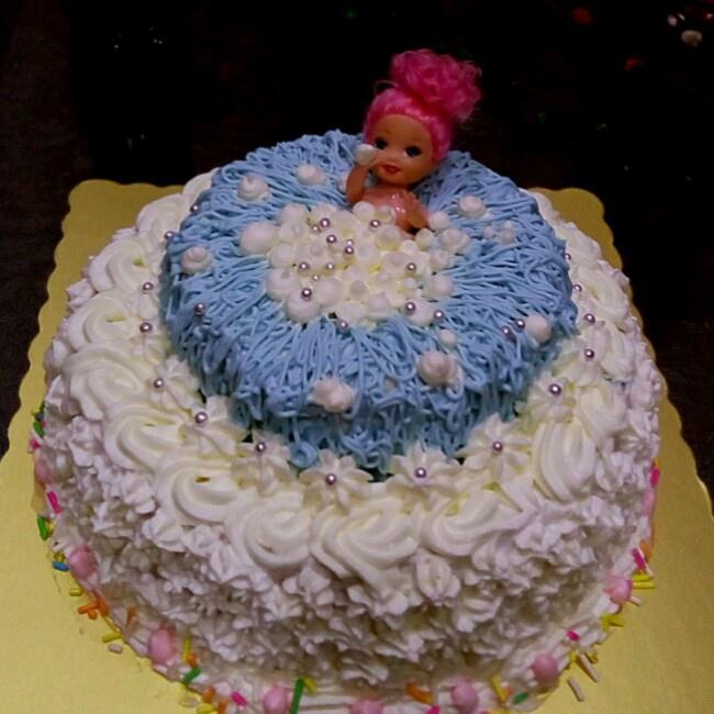 芭比娃娃泡泡浴蛋糕