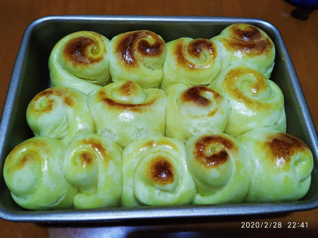 脆底蜂蜜小面包