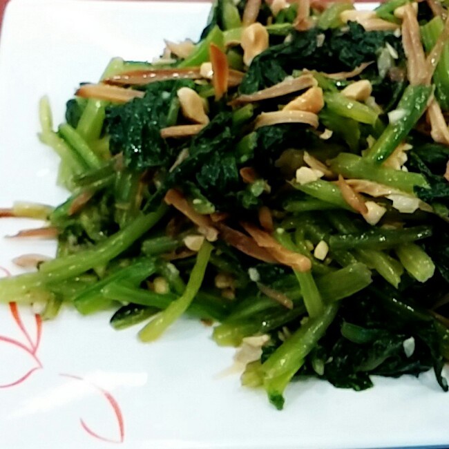 凉拌菠菜
