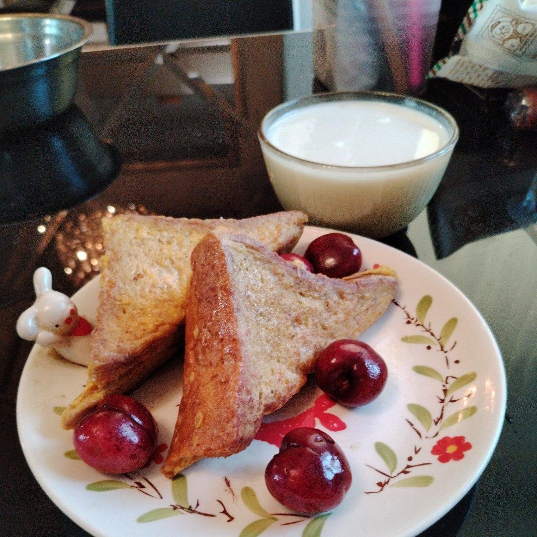 10分钟高颜值brunch｜草莓西多士🍓巨好吃