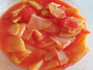 超级好吃的菜汤拌饭---西红柿炒土豆片的做法 步骤11