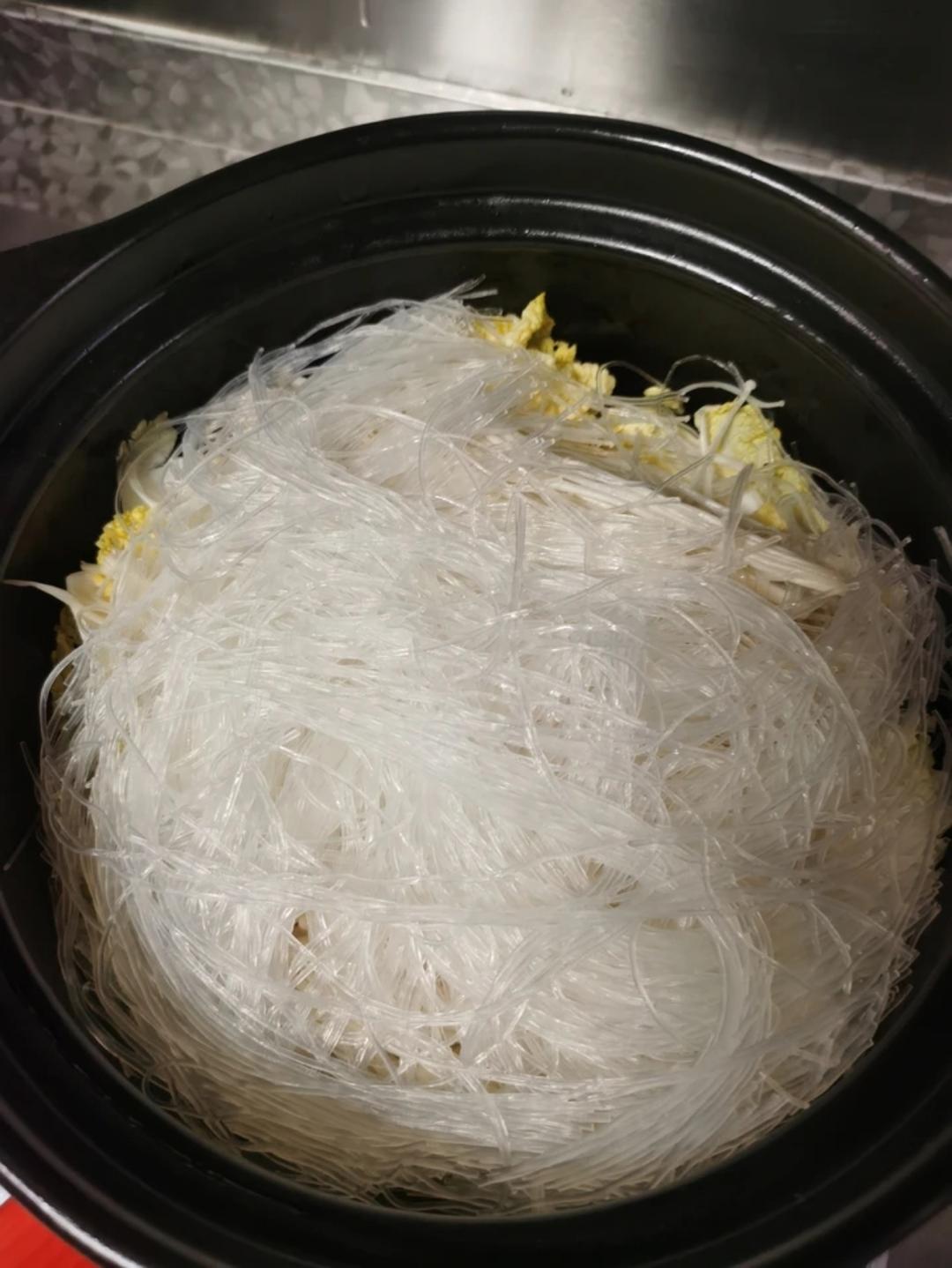 隔壁邻居闻到都馋哭了的生蚝粉丝煲