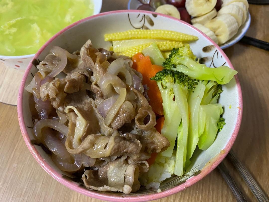 肥牛饭