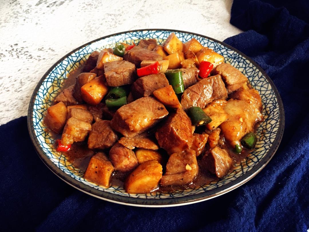 黑椒配牛肉这么好吃，当然是天生一对！——黑椒牛肉粒