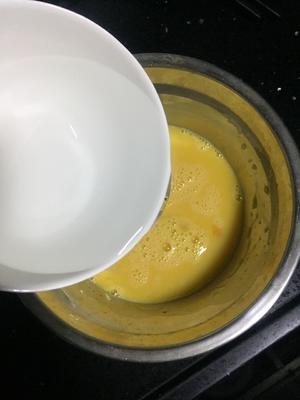 布丁水蒸蛋(附广式炖蛋配方)的做法 步骤3