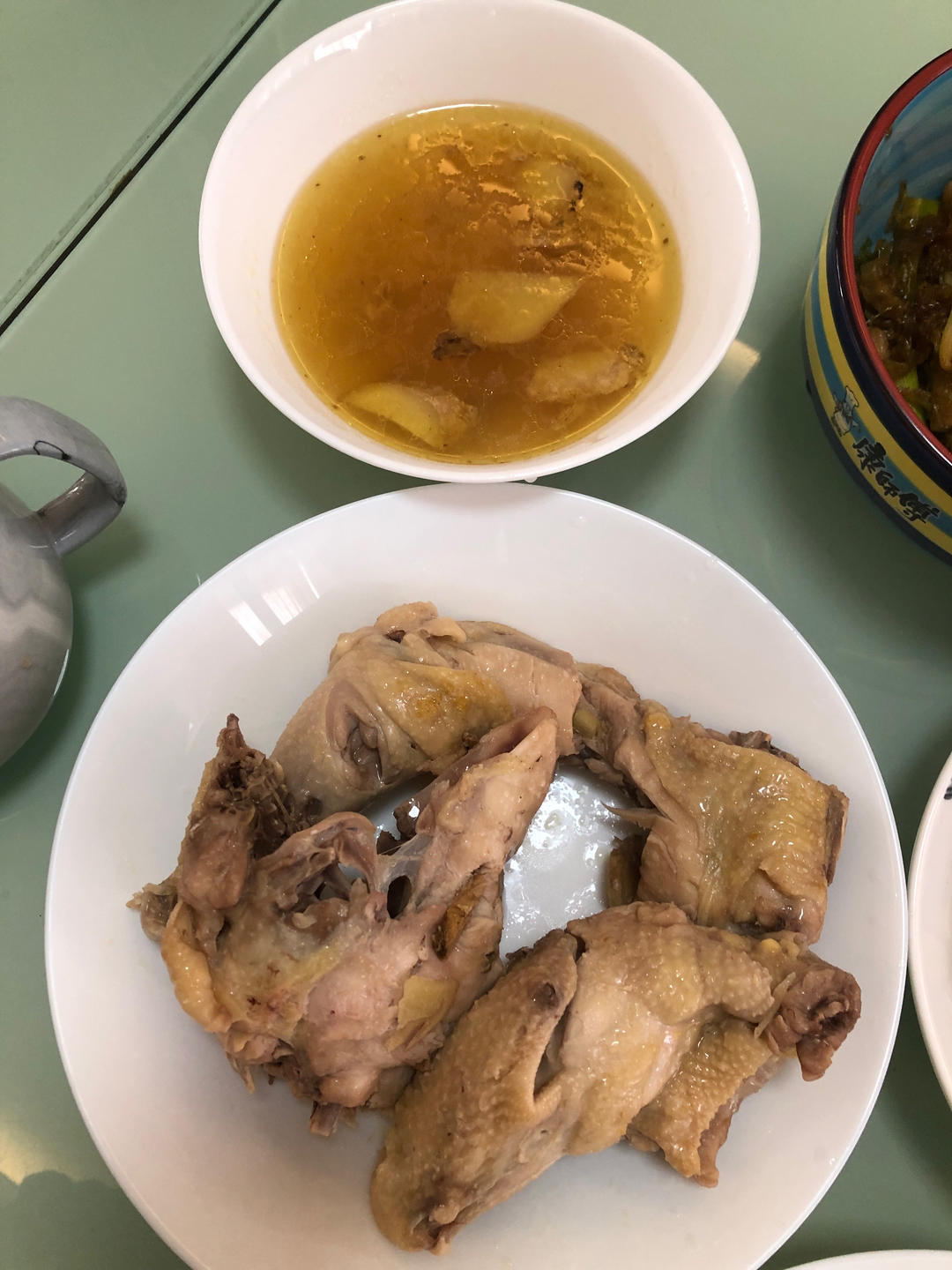 白蒸鸡(不输给白斩鸡的做法)