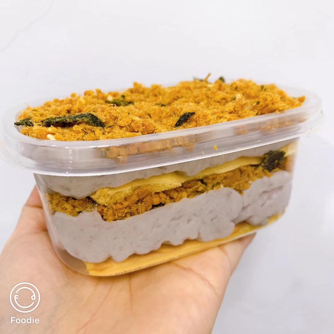 范思蓝恩做的芋泥麻薯肉松蛋糕盒子