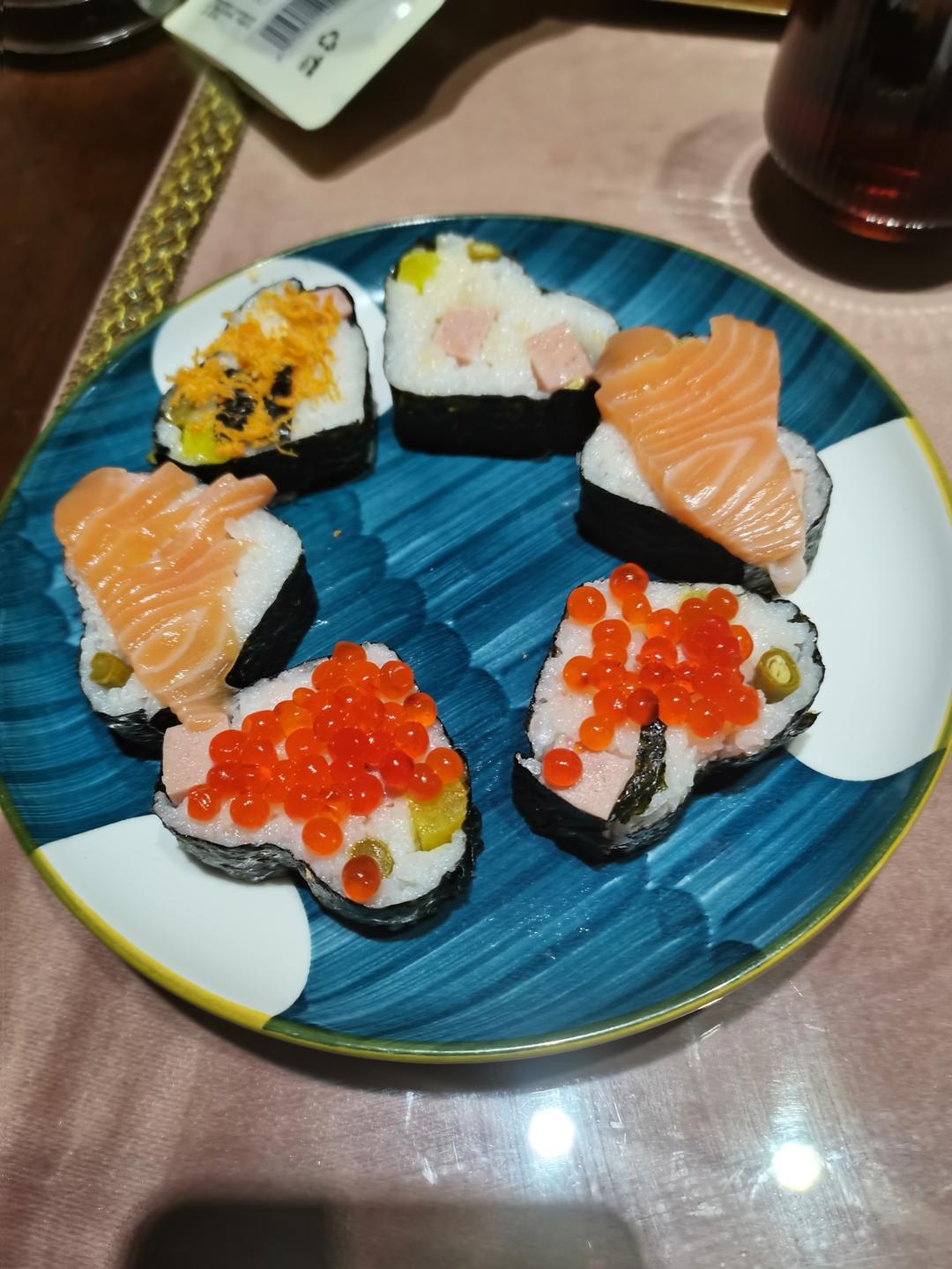 自制寿司拼盘