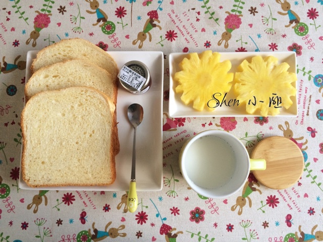 超级好吃的原味面包（面包机版）