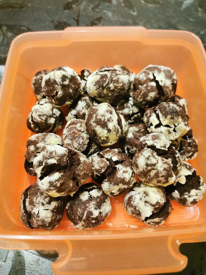 巧克力裂纹曲奇