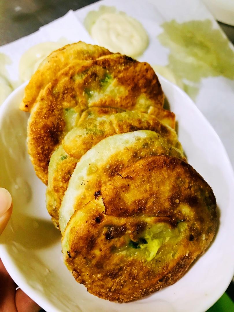 饺子皮葱油饼