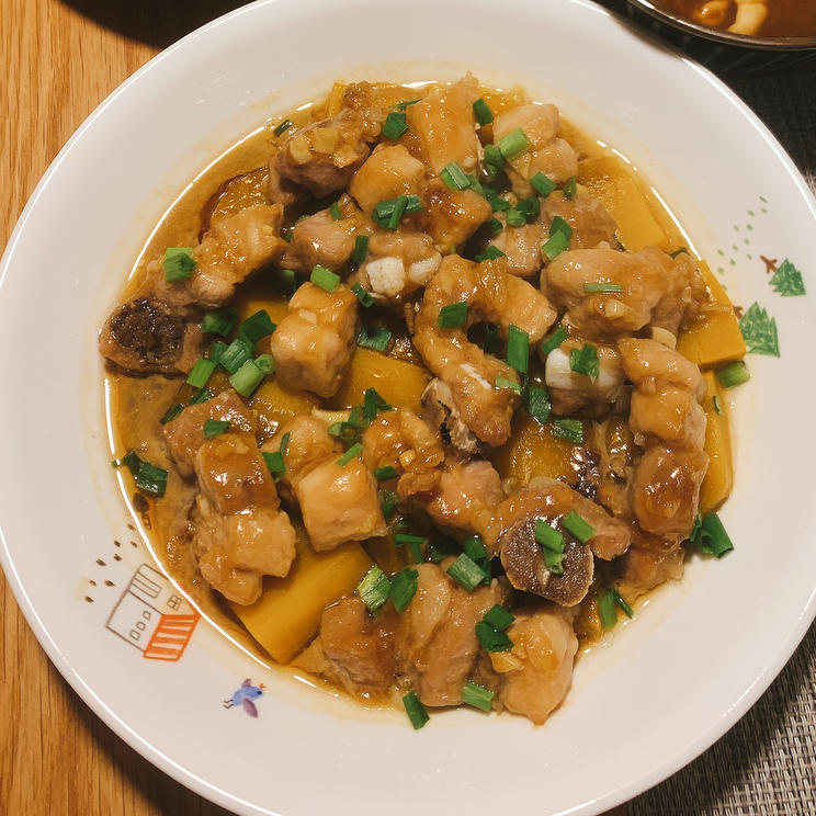 两步！做出嫩滑又多汁的南瓜🎃蒸排骨