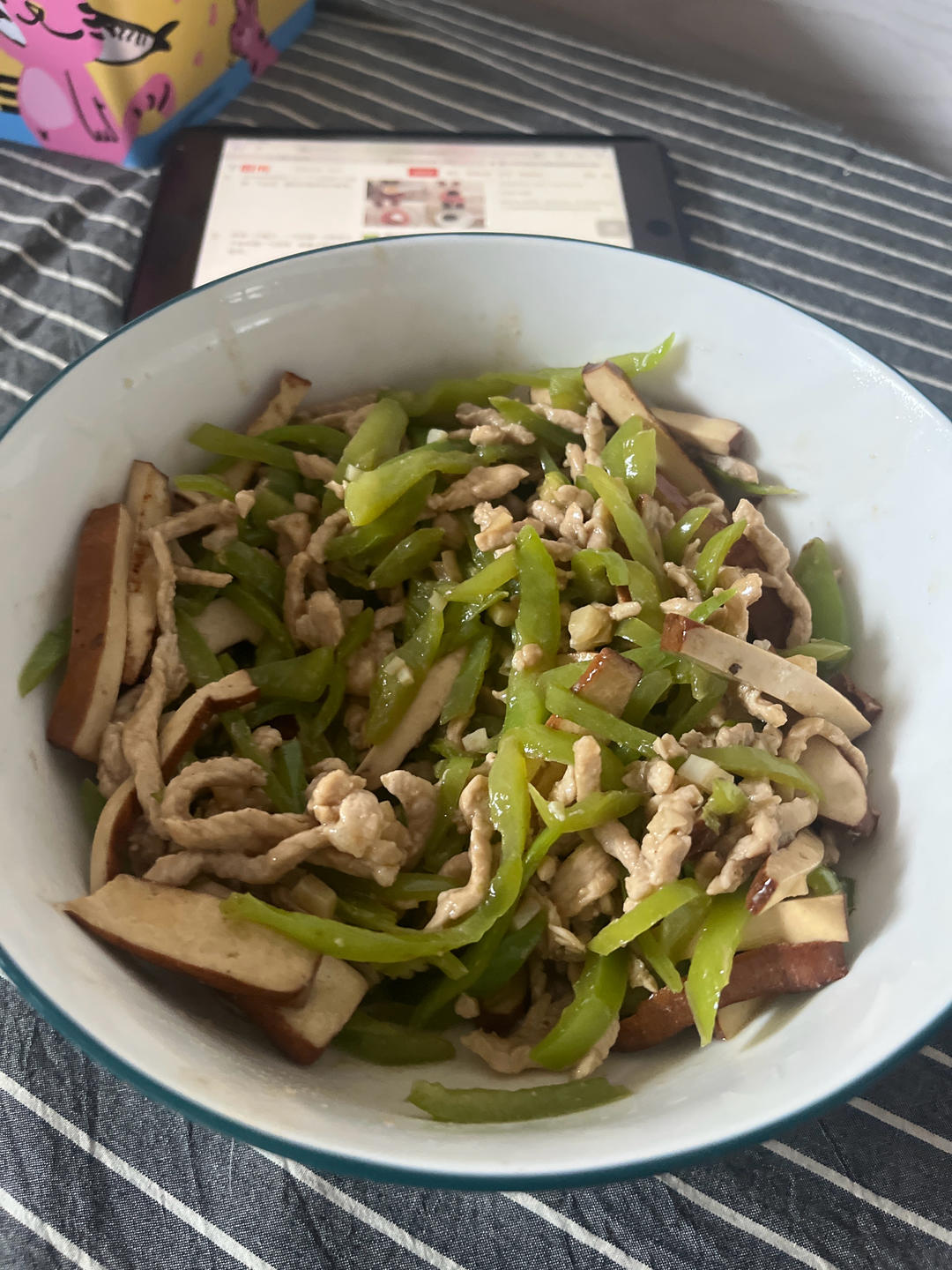 ‼️好吃到舔盘的青椒肉丝盖浇饭