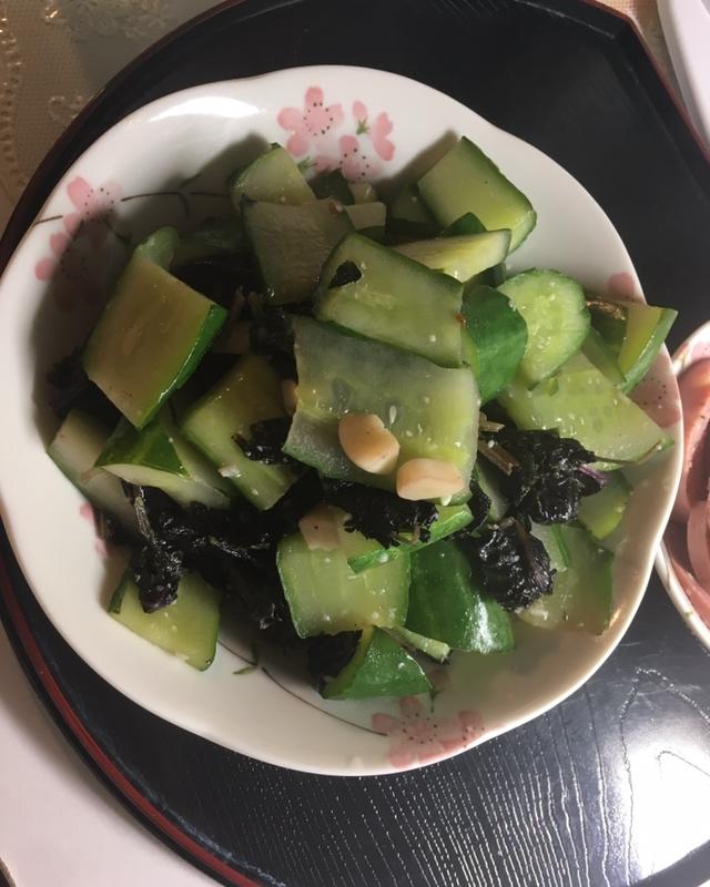 紫苏炒黄瓜