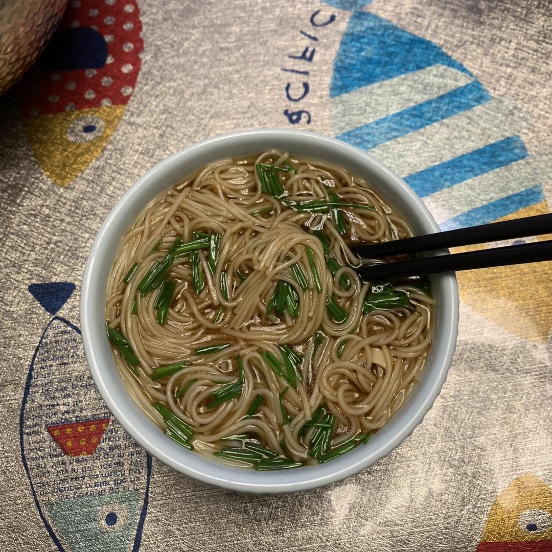 小葱麻油酱油面