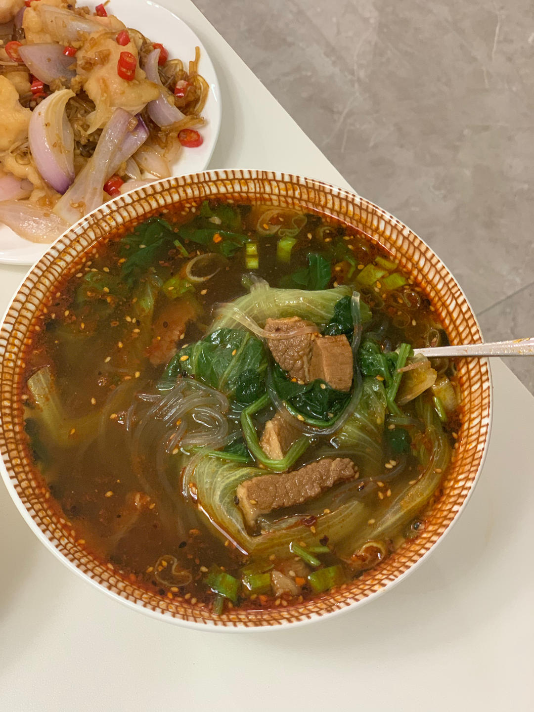 牛肉粉丝汤