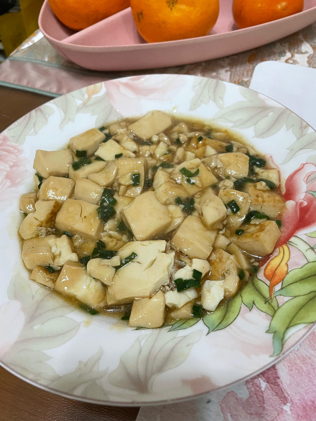 不放肉也超下饭的葱焖豆腐