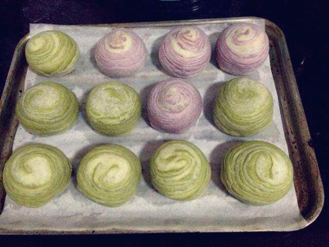 蛋黄酥~紫薯、抹茶、原味~花好月圆，中秋快乐~内附一次做六色蛋黄酥方法~