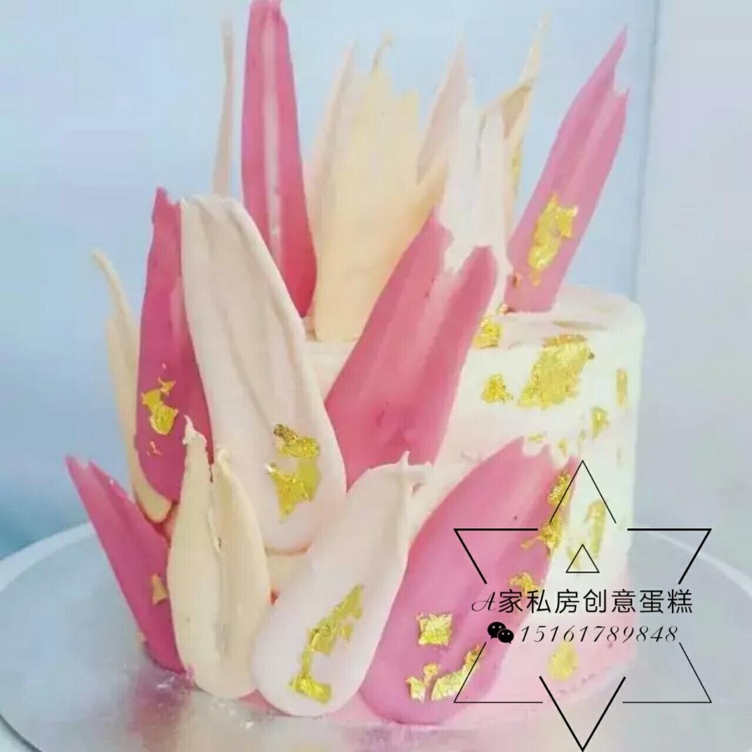 牵手相伴，白头偕老🎎