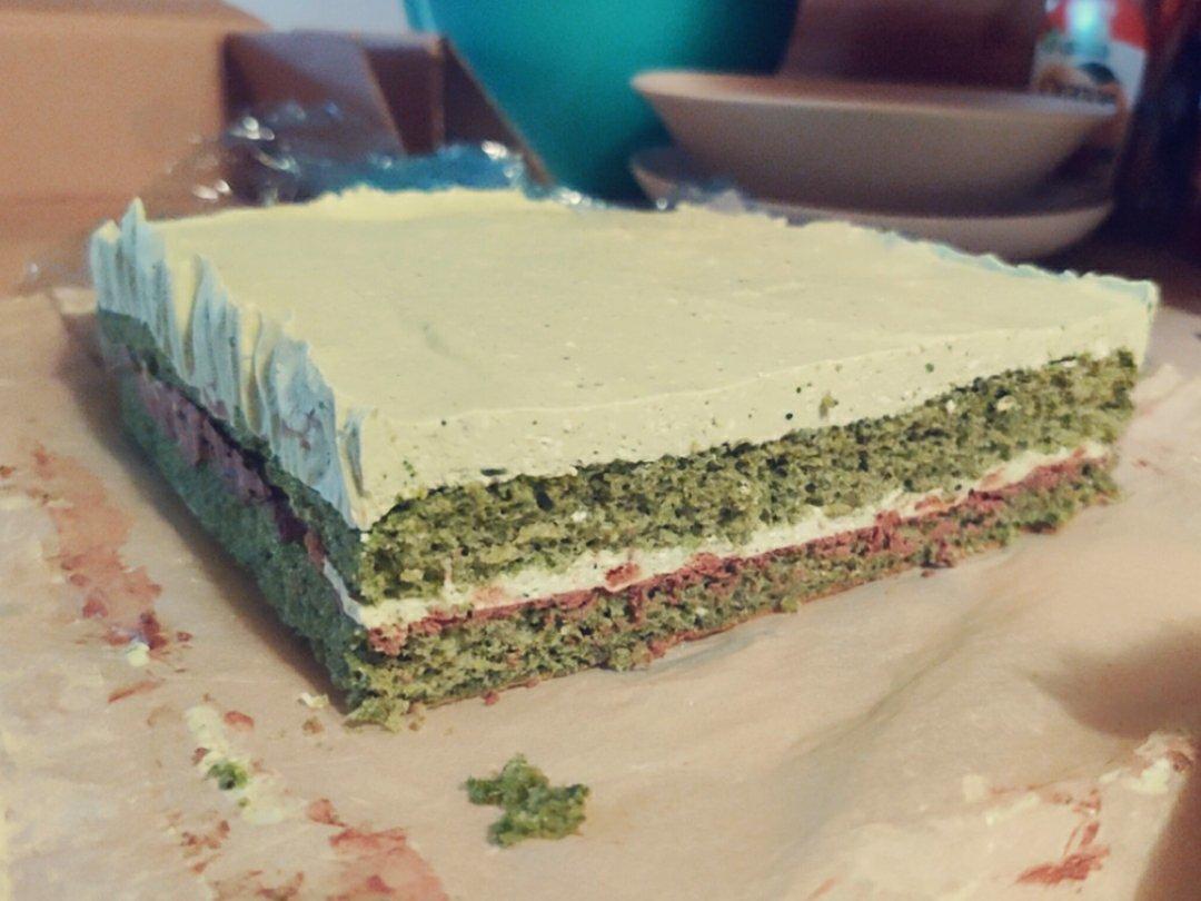 鲜柠抹茶慕斯蛋糕