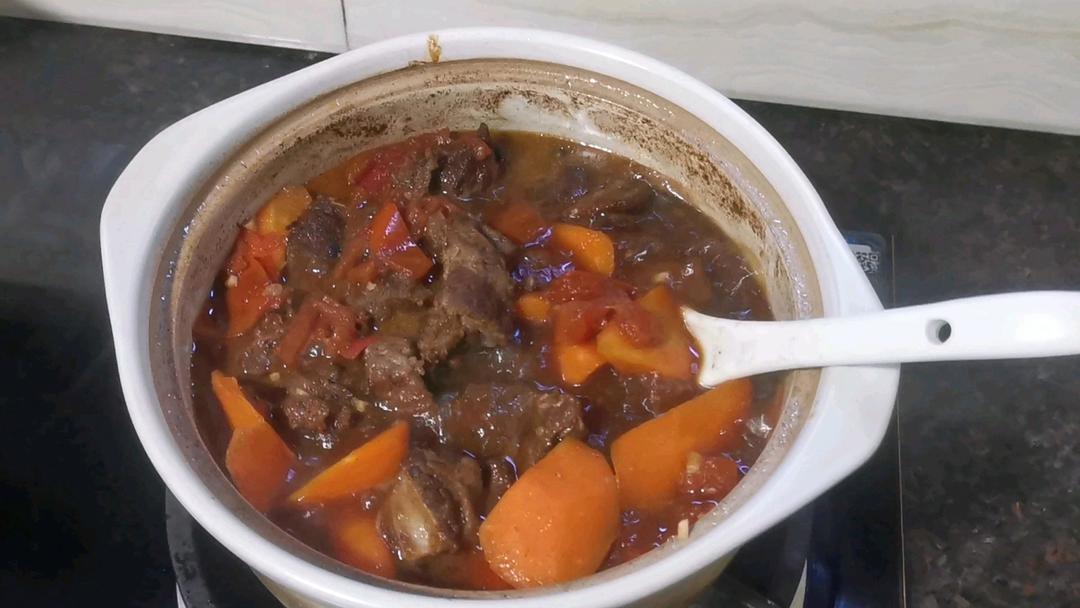 番茄土豆炖牛腩