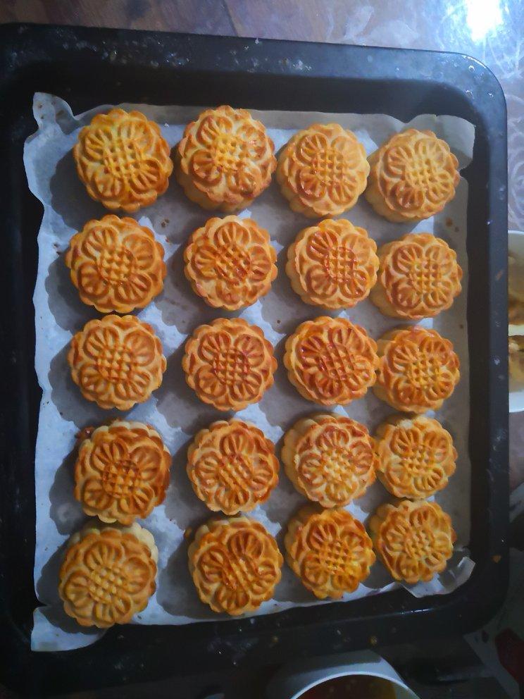 广式栗蓉月饼