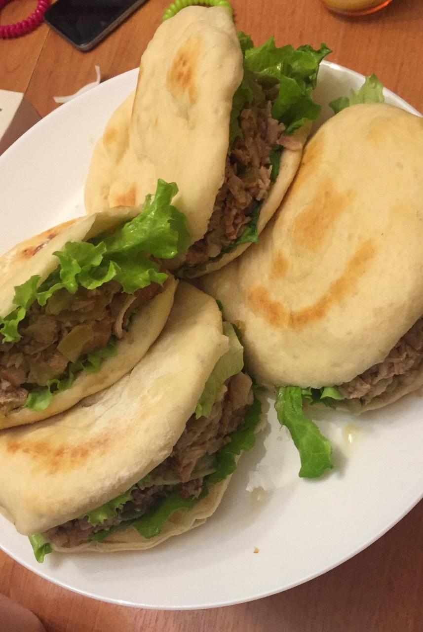 腊汁肉夹馍