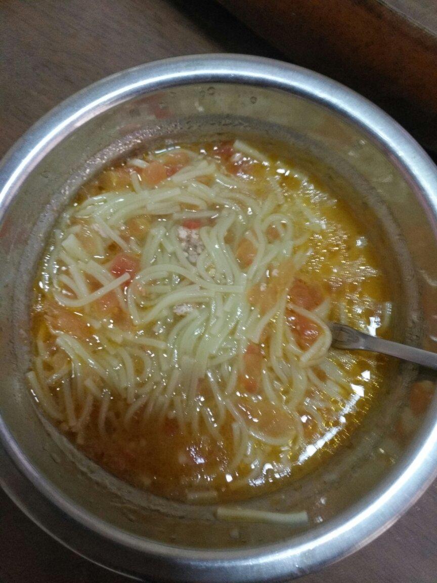 番茄胡萝卜面条（宝宝辅食）