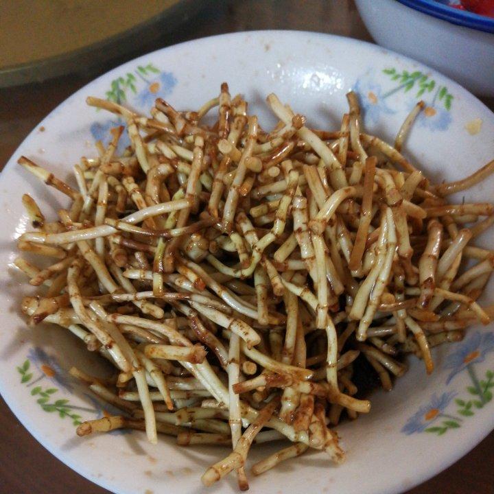 凉拌鱼腥草