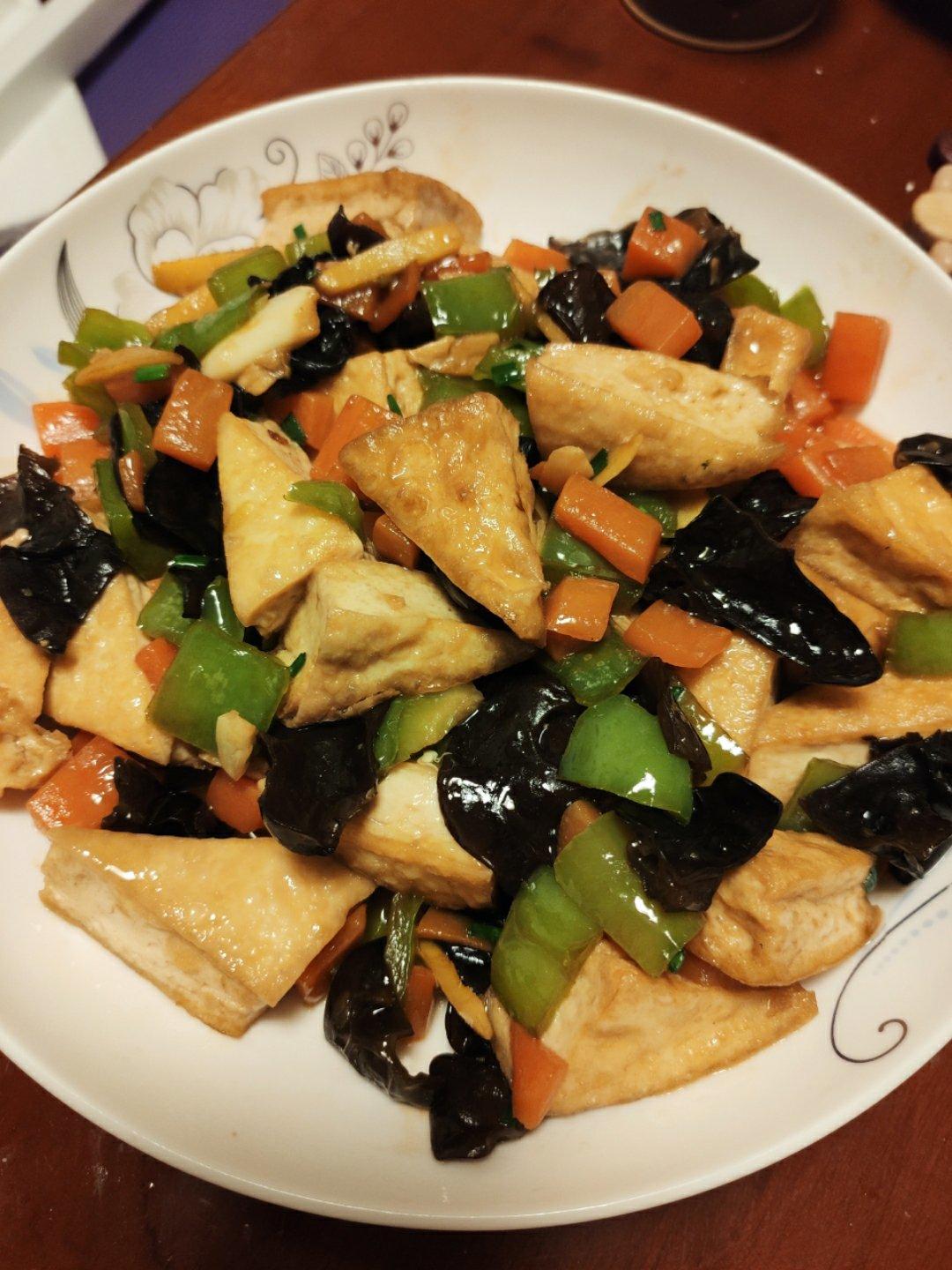 豆腐这样做比大鱼大肉都好吃，简单易做又下饭