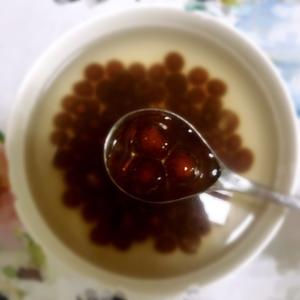 珍珠奶茶（珍珠难搓、煮茶不易）的做法 步骤4