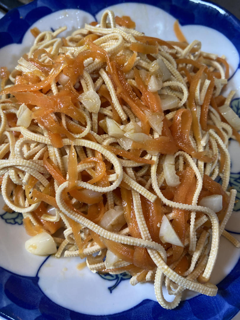 凉拌干丝——让干丝柔软的窍门