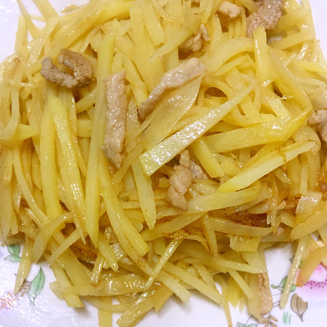 微笑的私房菜做的土豆炒肉丝