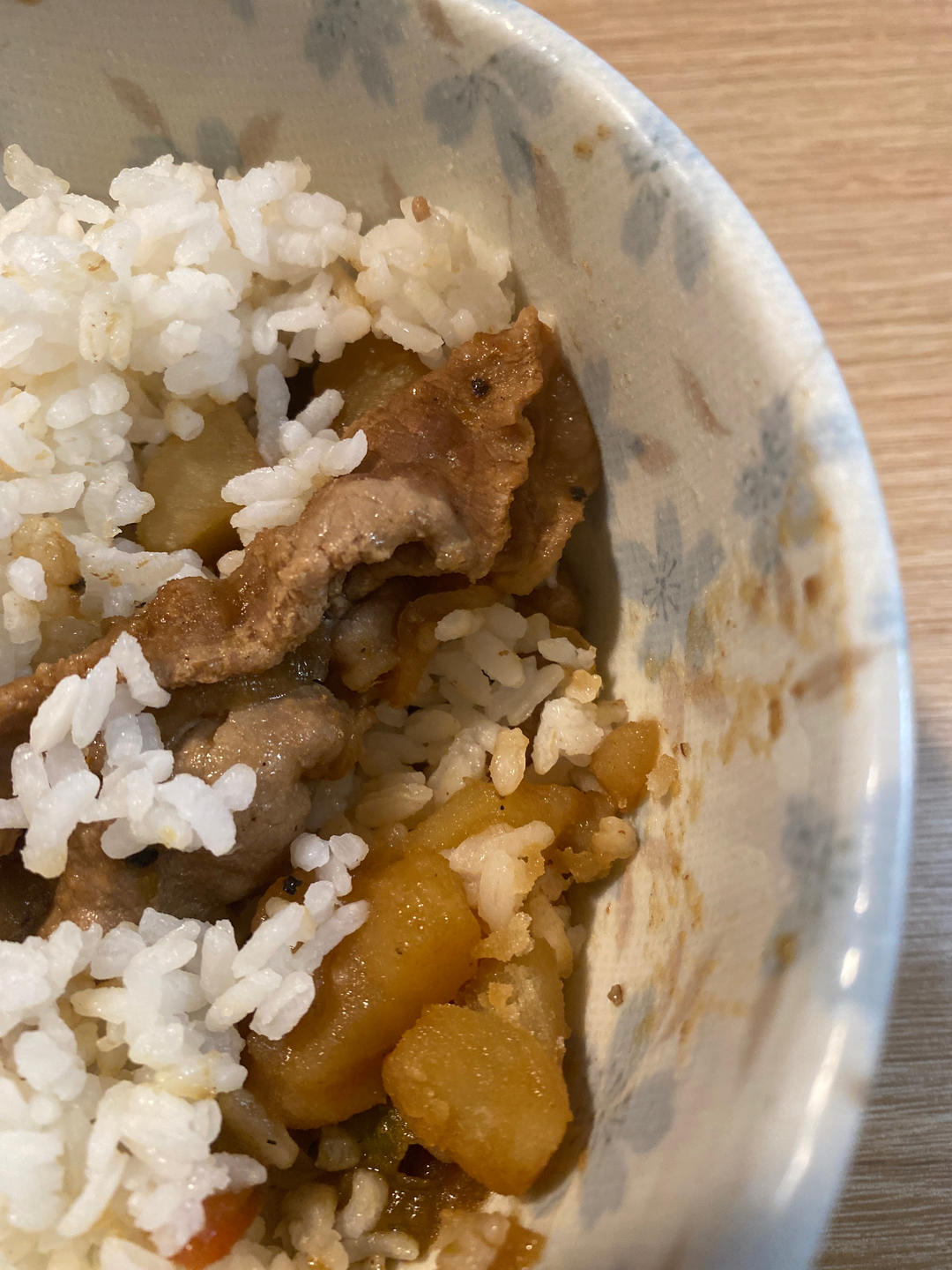 好吃到舔碗底的土豆肥牛拌饭