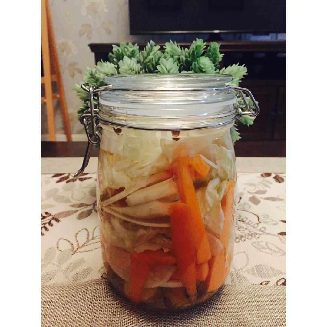 用玻璃瓶做四川泡菜