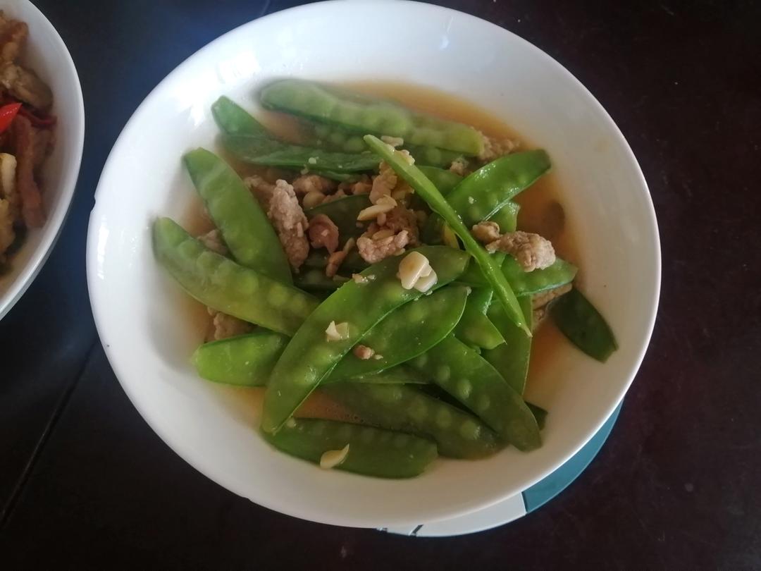 荷兰豆炒肉