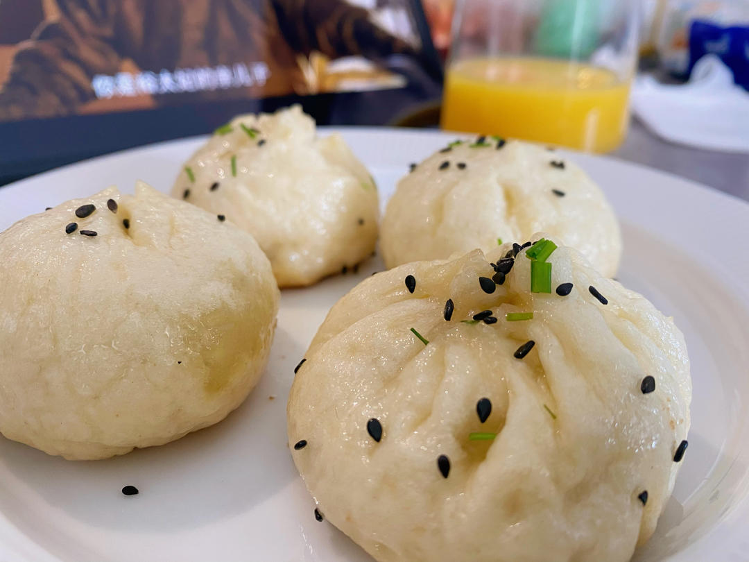 小时候的生煎包
