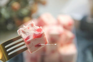 简单易上手厚切酸奶-草莓味的做法 步骤4
