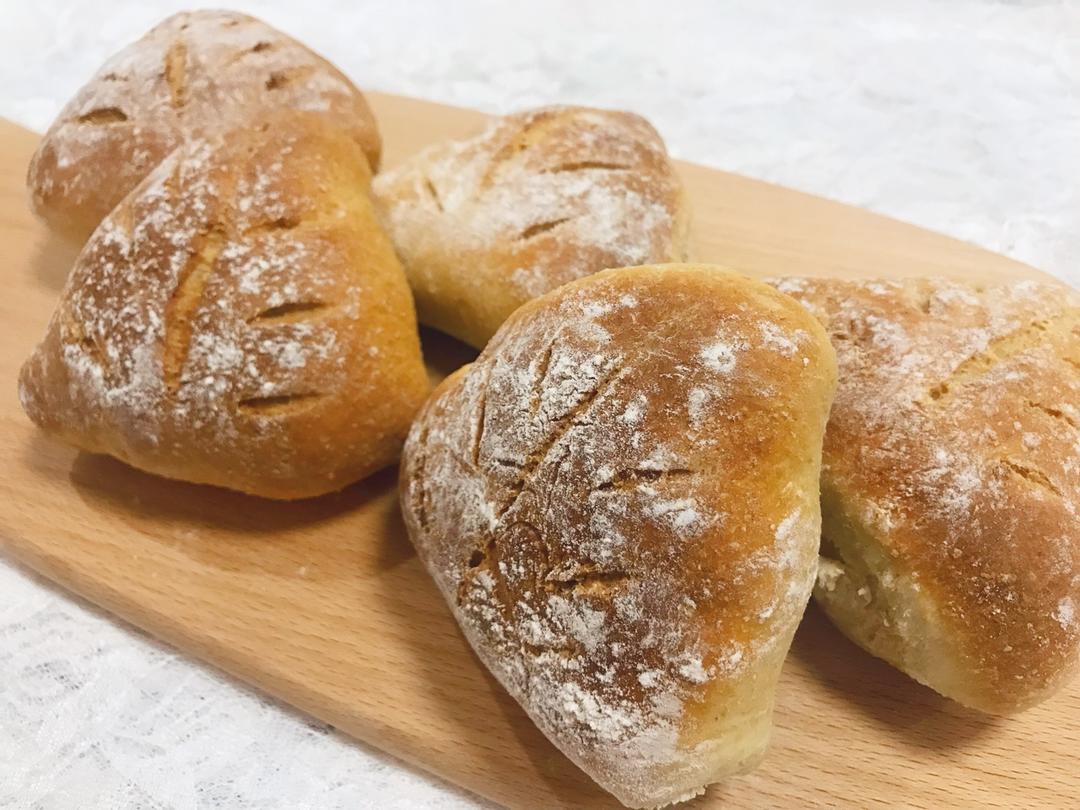 lolita23做的全麦红豆面包