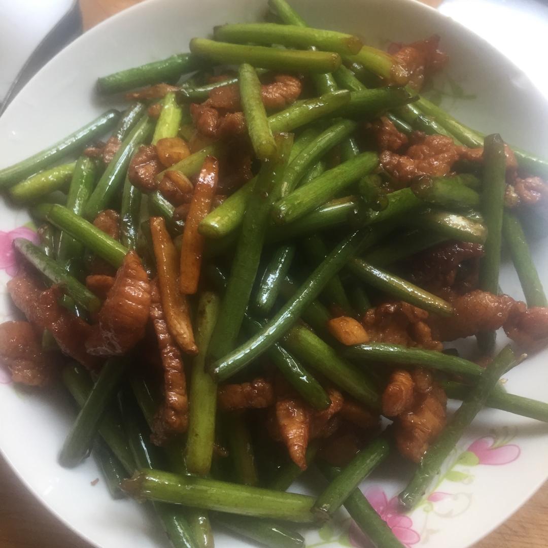肉丝炒蒜苗