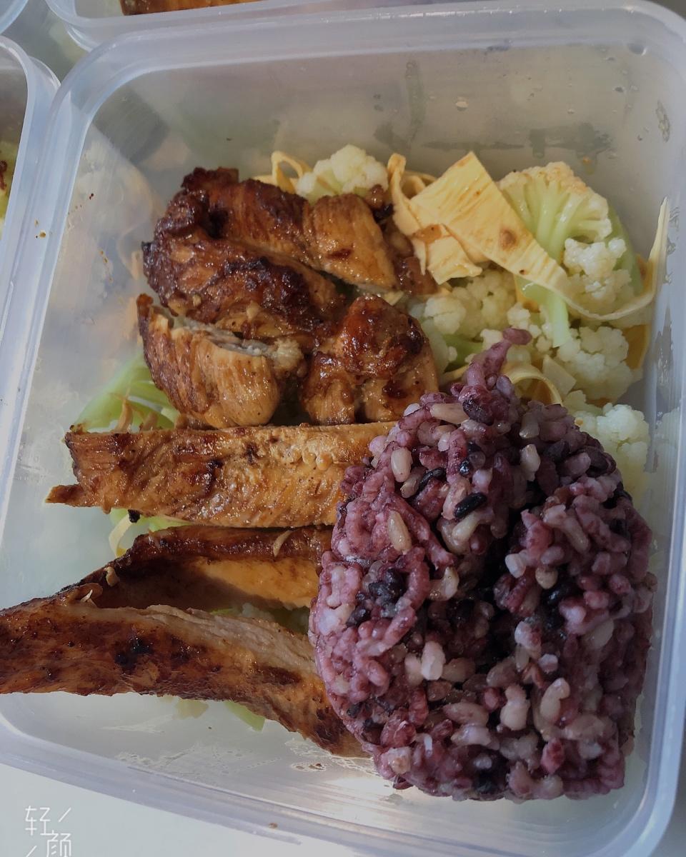 香煎嫩滑鸡胸肉