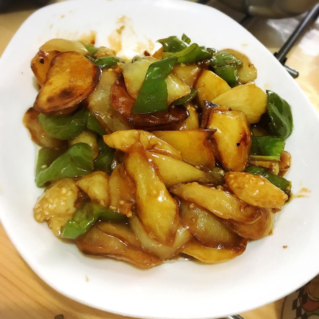 家常菜 土豆烧茄子 他夏了夏天天天做的土豆烧茄子 他夏了夏天天天