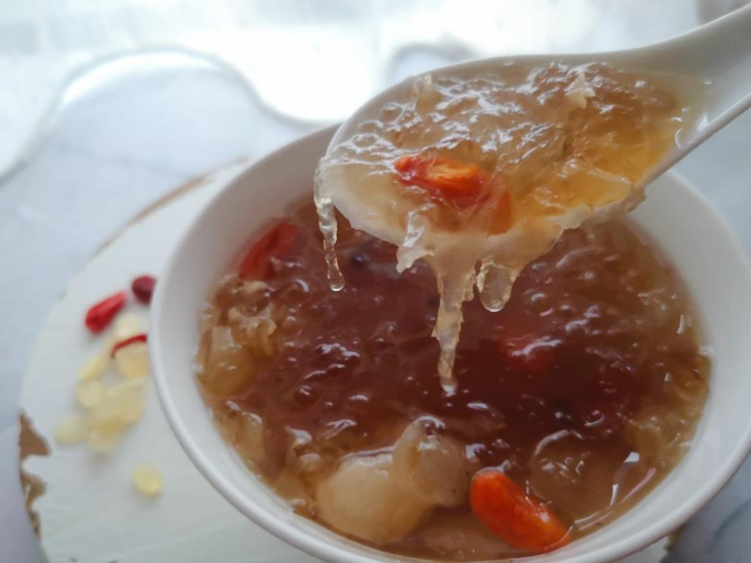 桃胶燕窝