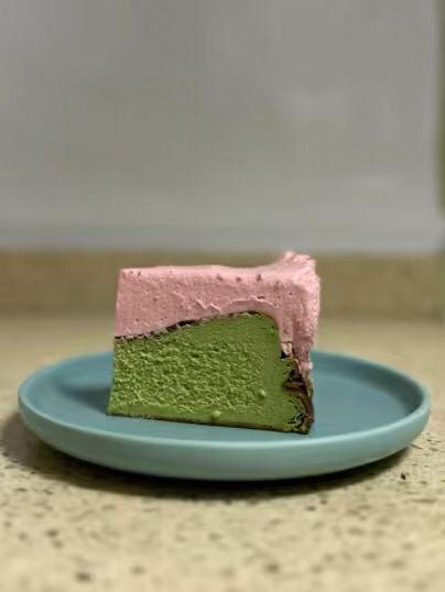 树莓开心果巴斯克🍰/芝士蛋糕