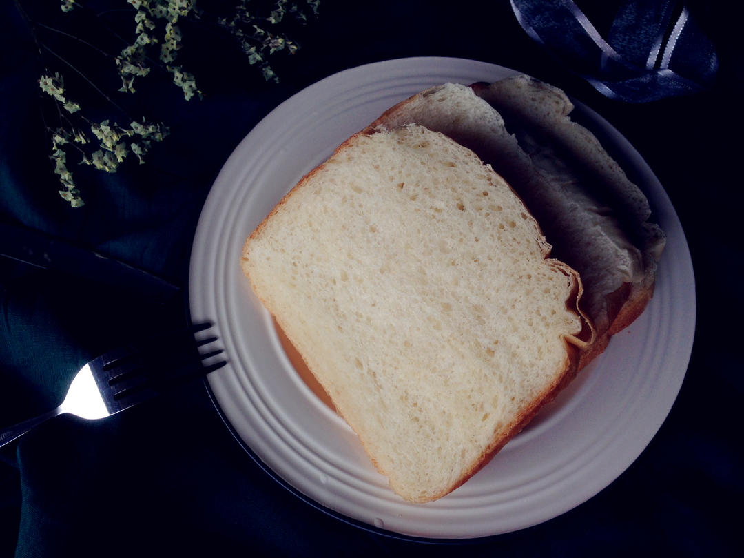 纯奶手撕吐司的做法 步骤1