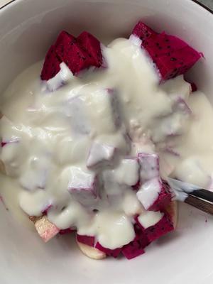 家庭版酸奶水果捞的做法 步骤3