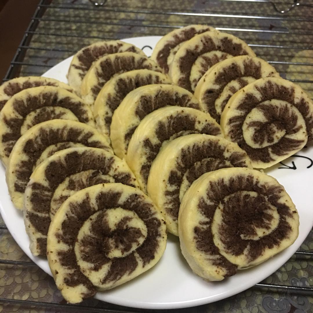 可可旋风蛋糕卷（视频）