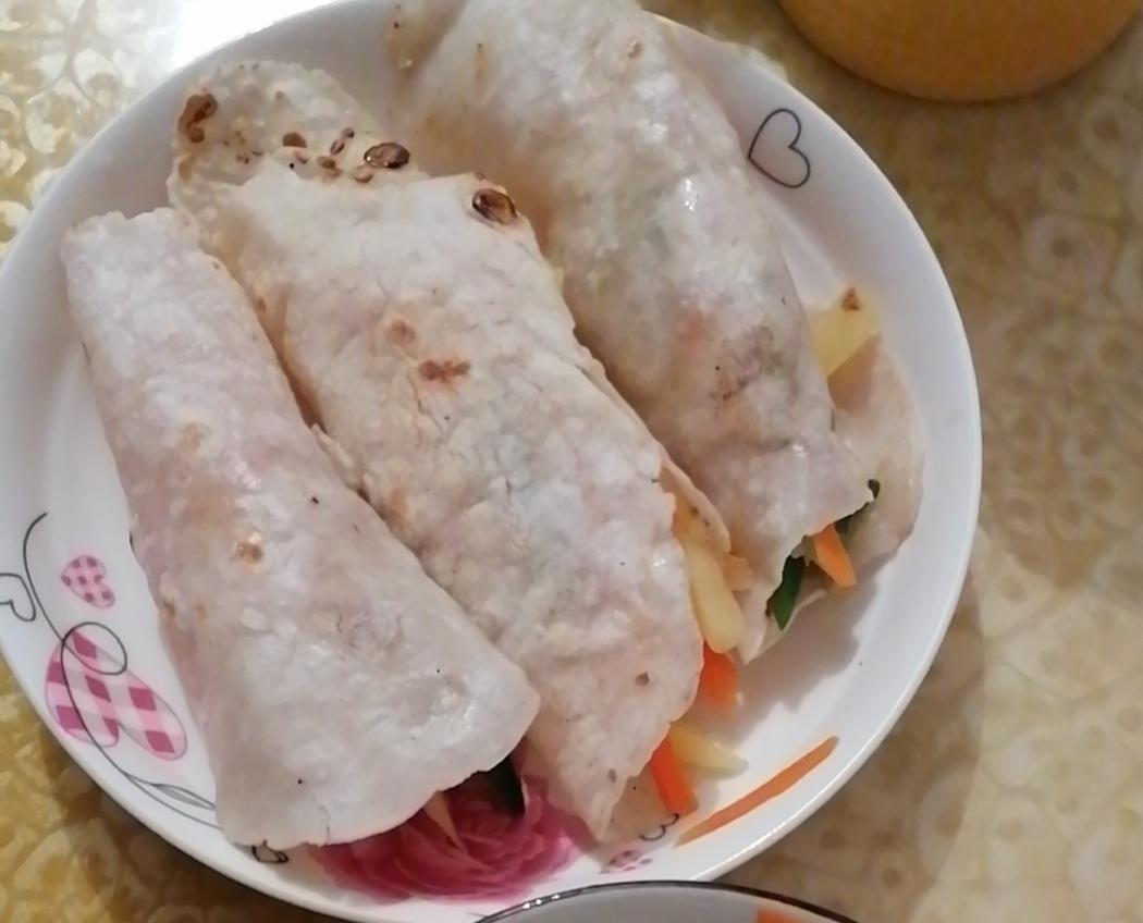 土豆丝麦淀粉卷饼